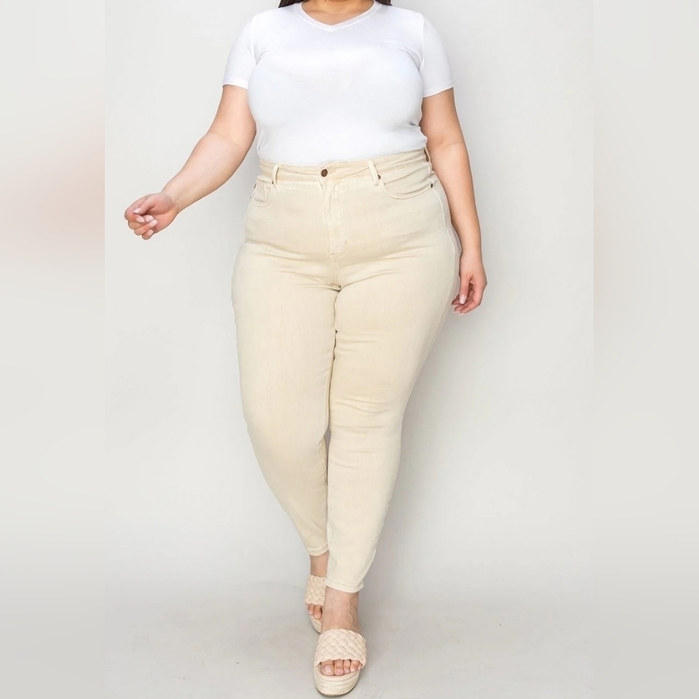 Judy Blue High Rise Tummy Control Garment Dyed Skinny Jeans Bone Cream 16W  NEW